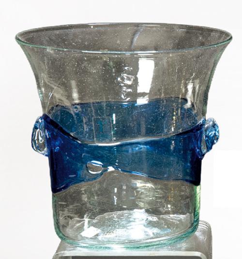 Champanera abocinada de cristal mallorquín, soplado al aire de Gordiola.