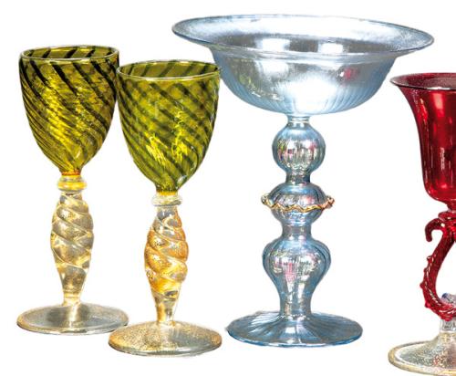 Tres copas de colección de cristal de Murano sopladas al aire. 