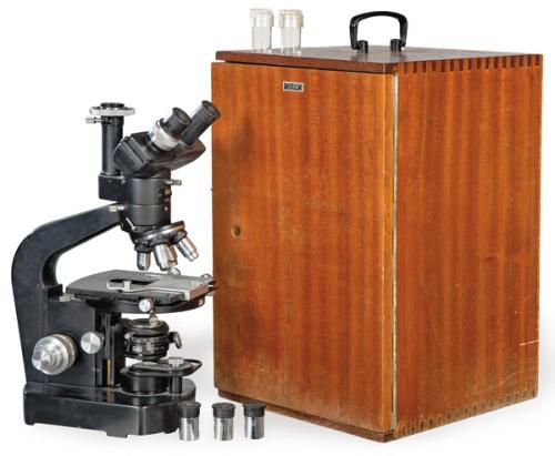 Microscopio Wild Heerbrugg M20, Suiza h. 1950-60.