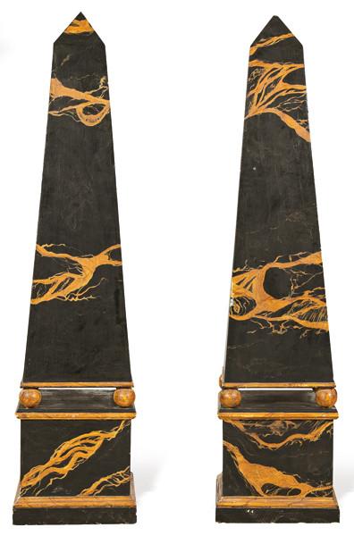 Pareja de obeliscos colosales de madera estucada y pintada simulando piedra dura, primer tercio S. XX.