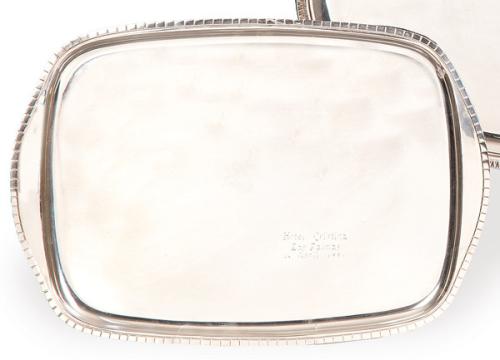 Bandeja de plata española punzonada 1ª Ley.