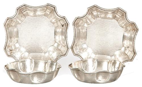 Dos parejas de vacia-bolsillos de plata española punzonada 1ª Ley, con marcas de López.