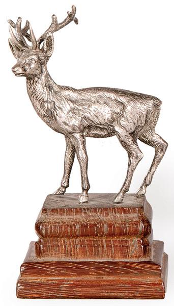 Ciervo de plata española.