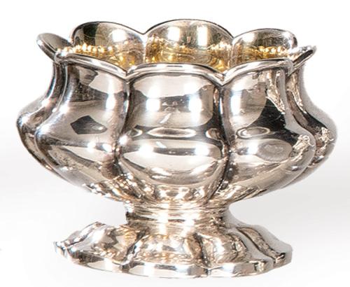Recipiente de plata inglesa punzonada Ley Sterling de Charles Gordon, Londres 1829.