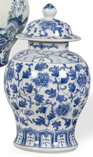 Tibor de porcelana china azul y blanco S. XX 