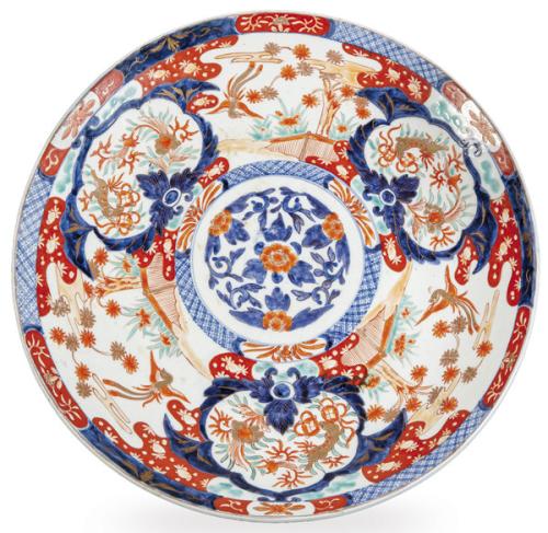 Gran plato de porcelana japonesa Imari, Periodo Meiji (1868-1912),