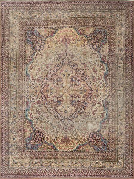  Alfombra persa en lana tipo Tabriz primera mitad S. XX.