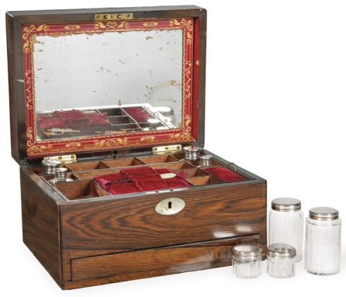  Caja tocador de palosanto victoriano, Inglaterra último tercio S. XIX.