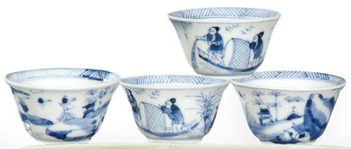 Cuatro cuencos de porcelana de Compañía de Indias, azul y blanco, Dinastía Qing, época de Qianlong (1736-95)