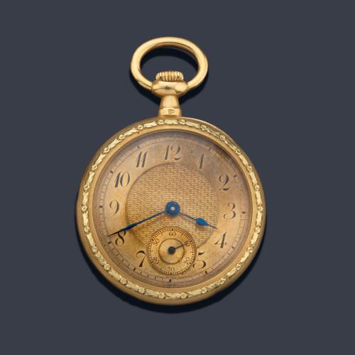  Reloj de colgar Art Nouveau en oro amarillo de 18 K.