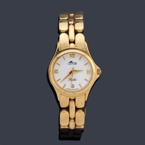 LOTUS de señora con caja y brazalete en oro amarillo de 18 K.