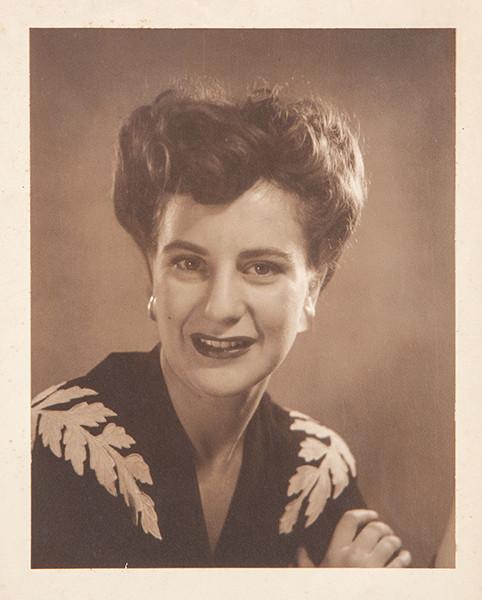 JOSÉ ALEMANY - Mujer