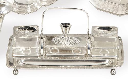  Escribanía de plata inglesa punzonada Ley Sterling de D & J Wellby Ltd, Londres 1911.