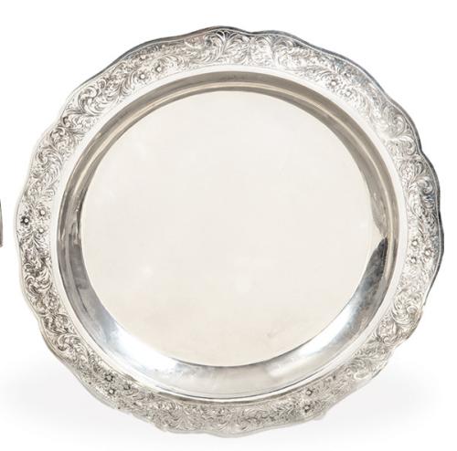 Bandeja circular de plata punzonada Ley 900.