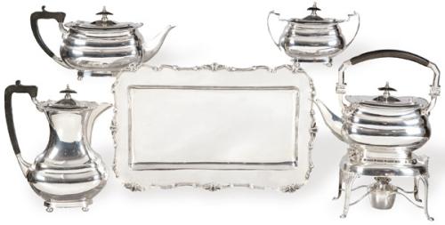 Juego de café y te de plata española punzonada 1ª Ley de Pasgorcy sin bandeja.