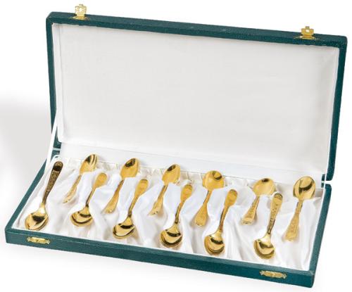 Juego de doce cucharillas de café de metal dorado de Christofle, Francia primera mitad S. XX.