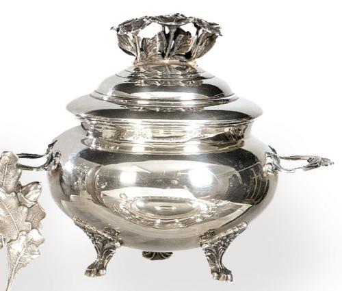  Sopera esférica de plata española punzonada 1ª Ley de Ocón.