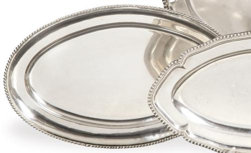  Fuente oval de servir de plata española punzonada 1ª Ley de Montejo con marca comercial de J. Pérez Fernández.