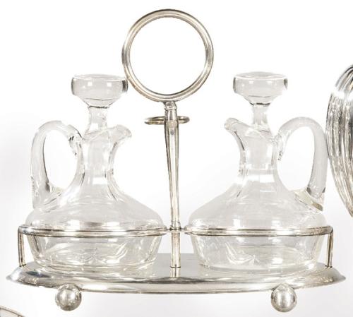 Convoy de plata española punzonada Ley 916 de Matilde Espuñes con marca comercial de P. Alvarez primer tercio S. XX.