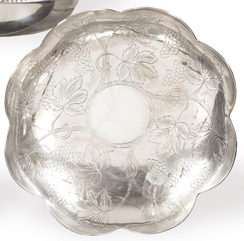  Centro de mesa de plata española punzonada 1ª Ley de Pasgorcy.