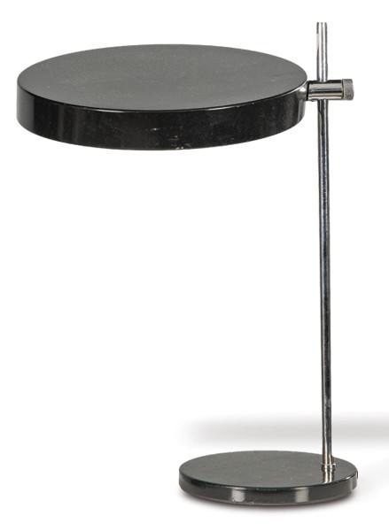  Kaiser Leuchten (Gebr. Kaiser & Co.), Neheim-Hüsten, Alemania, años 1960-1970Lámpara de escritorio/mesa ajustable con pantalla circular pivotante.