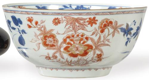  Cuenco de porcelana de Compañía de Indias tipo Imari, Dinastía Qing, época de Qianlong (1736-95)