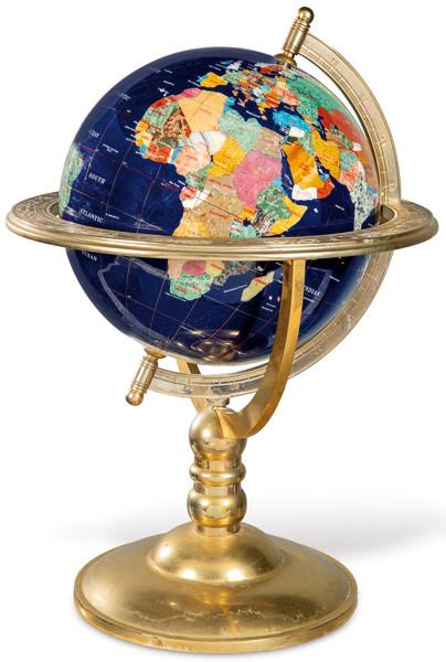  Globo terráqueo con arco de grados y horizonte en bronce dorado y piedras duras y nácar, Bombay, India S. XX.