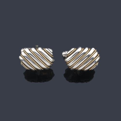  TIFFANY & Co