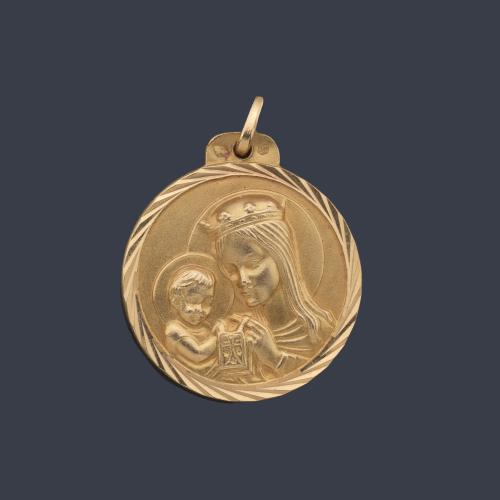 Medalla escapulario con La Imagen de La Virgen y el Niño y el Sagrado Corazón.