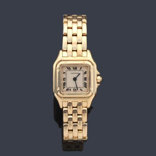  CARTIER Panthère de señora con caja y brazalete en oro amarillo de 18 K.
