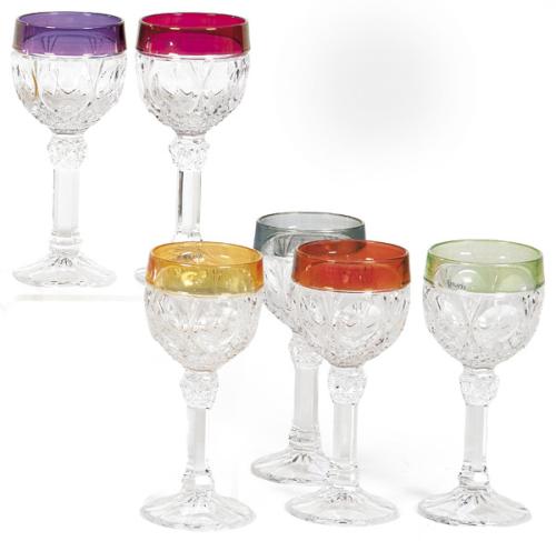 Seis copas de cristal alemán Nachtmann modelo Amaris talladas y parcialmente esmaltadas de distintos colores.