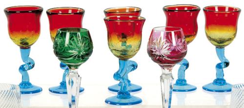  Seis vasos de licor de cristal de Murano multicolores.