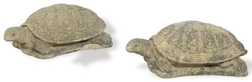 Pareja de tortugas de arenisca para jardín.