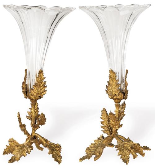  Pareja de violeteros de bronce y cristal, Francia S. XIX.