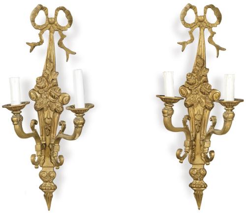  Pareja de apliques de bronce dorado, mediados S. XX.