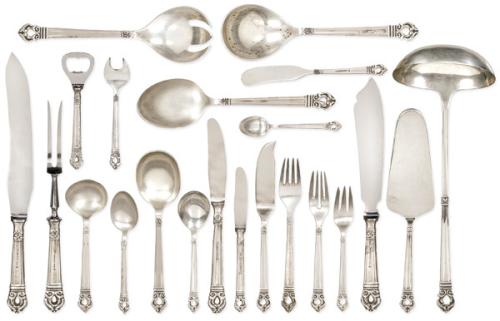 Cubertería de plata mejicana punzonada Ley Sterling de Codan modelo Acorn.