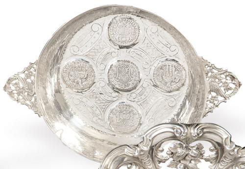 Centro de mesa de plata esapañola punzonada 1ª Ley con marca comercial de López.