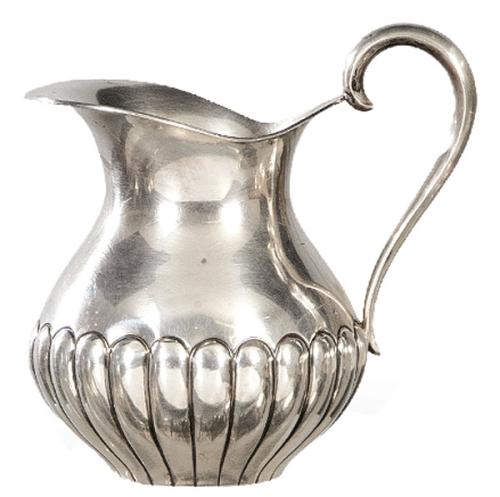  Jarra de leche de plata española punzonada 1ª Ley de Montejo.