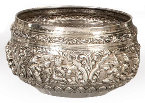  Cuenco de plata birmana punzonada Ley 950 último tercio S. XX.