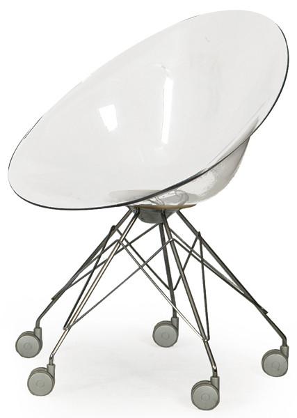 Philippe Starck (1949) para Kartell. 
