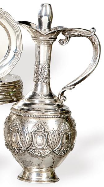  Jarra con tapa de plata española punzonada Ley 925.