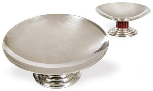  Dos centros de mesa de metal plateado y madera Art Deco de Puiforcat primer tercio S. XX