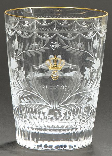  Vaso de cristal inglés de William Yeoward modelo Gracepara conmemorar el 20 aniversario de boda de los reyes deJordania en 1998