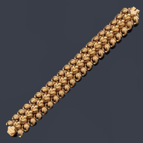  Pulsera retro años '40 con motivos vegetales en oro amarillo de 18K.