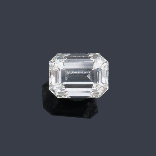  Diamante talla esmeralda de 4,01 ct. Certificado E.G.L.