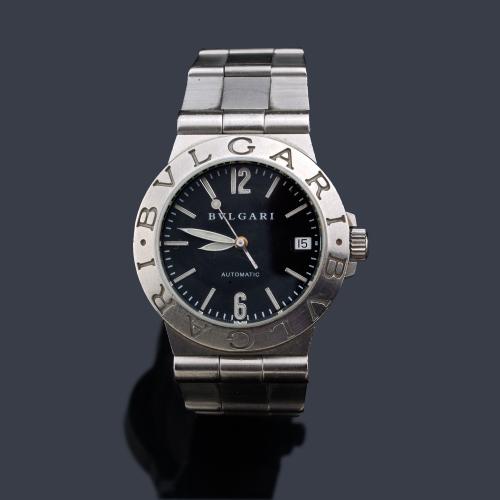  BVLGARI Diágono ref. LCV 35 S de caballero con caja y brazalete en acero.