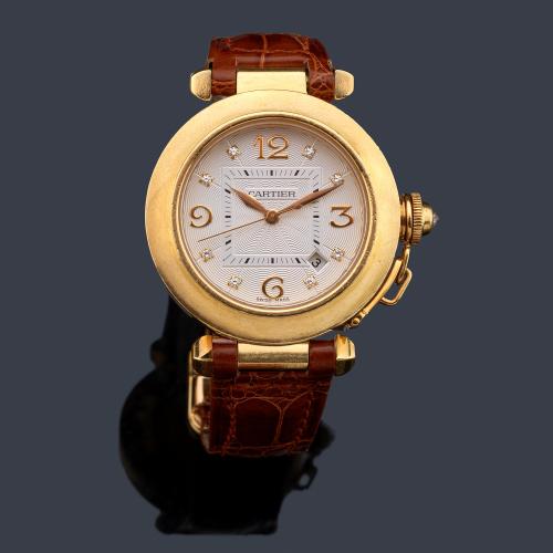 CARTIER Pasha ref. 2519 de señora con caja en oro rosa de 18 K.