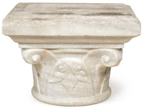  Capitel de mármol blanco S. XIX