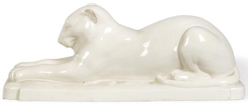 Figura de pantera Art Déco en cerámica esmaltada en blanco