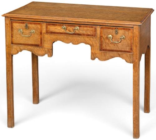  Lowboy Georgiano en madera de caoba